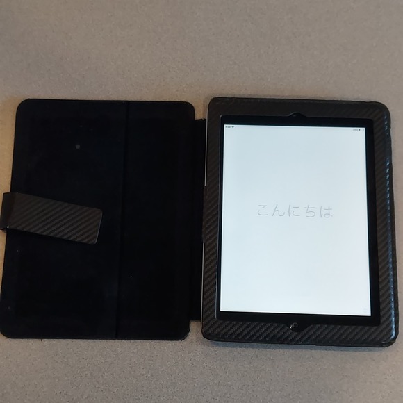 iPad Series 2 Apple 16gb with Case and Charging Cable - Model A1395 - Works - Picture 5 of 7